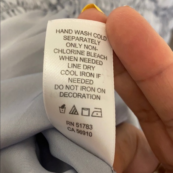 STUDIO Y SIZE M SATIN EMBROIDERED SLEEVES - Picture 9 of 9